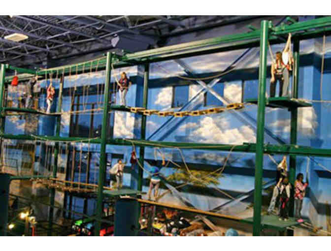 Wisconsin Dells - Kalahari Resort - 1 night Stay in a Royal African Queen Suite.