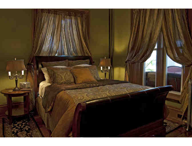 Oshkosh - $100.00 Gift Certificate Good Towards Any Room at Brayton Bed and Breakfast
