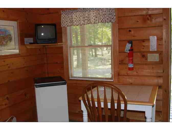 Wisconsin Dells - Basic Cabin at Beautiful Fox Hill RV Park & Campground