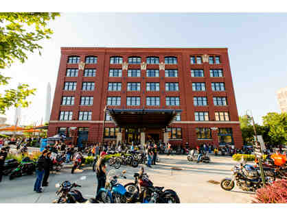 Milwaukee - One Night Stay at the Iron Horse Hotel
