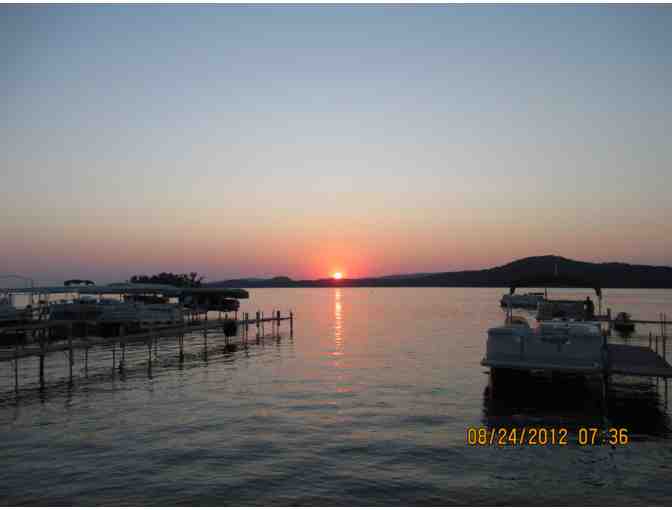 Poynette - Cabin Overnight at Lake Wisconsin Resort