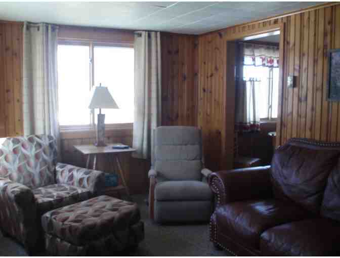 Poynette - Cabin Overnight at Lake Wisconsin Resort