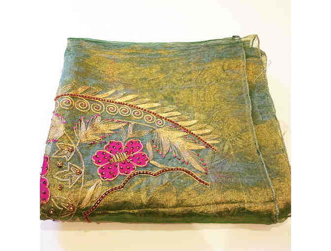 Hand Beaded Sari (pink/green) - Photo 1