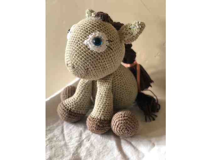 Crocheted Horse from Patricia Doman