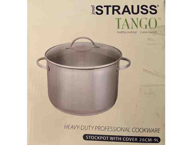 Green Newton - Duxtop Induction Cooktop and 2.6 Qt Stainless Steel Pot