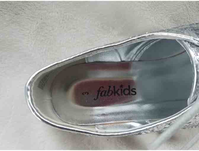 FABKIDS - Silver Glitter Lace Up Oxfords - Size 3 Girls