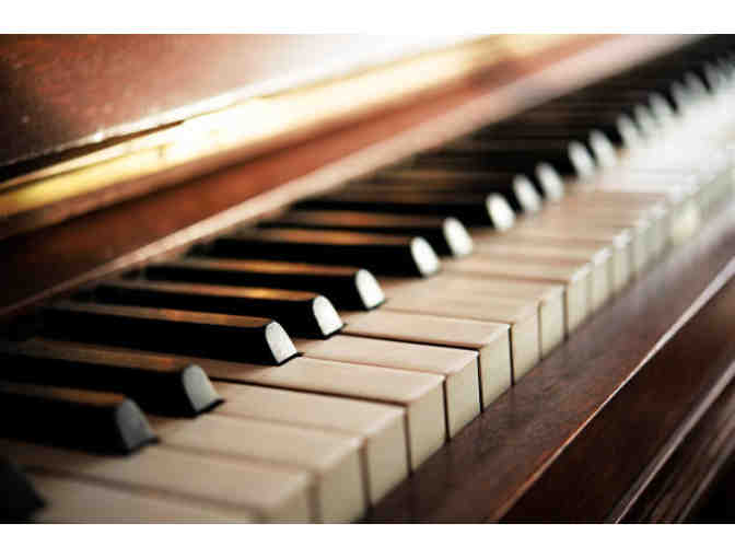 Piano Lessons (2 - 45 minute lessons)