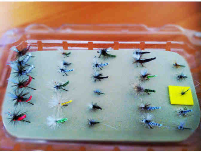 29 Hand-Tied Flies