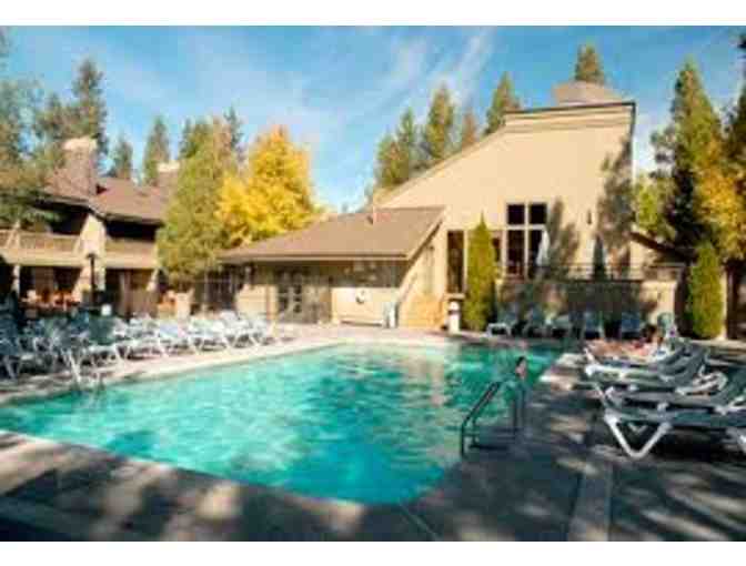 Corona Creek First Grade Basket - Sun River Getaway