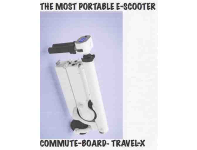 Commute Board: Ultra Portable Electric Scooter