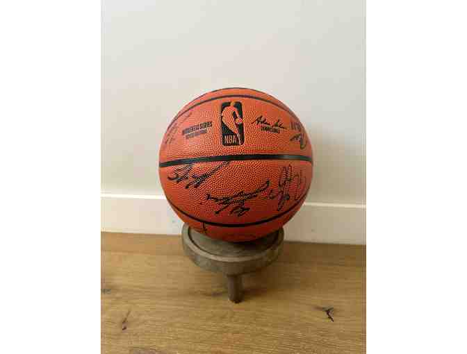 LA Clippers Signed Ball