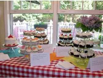 Boston Vicinity / 8' mini cake and cupcakes
