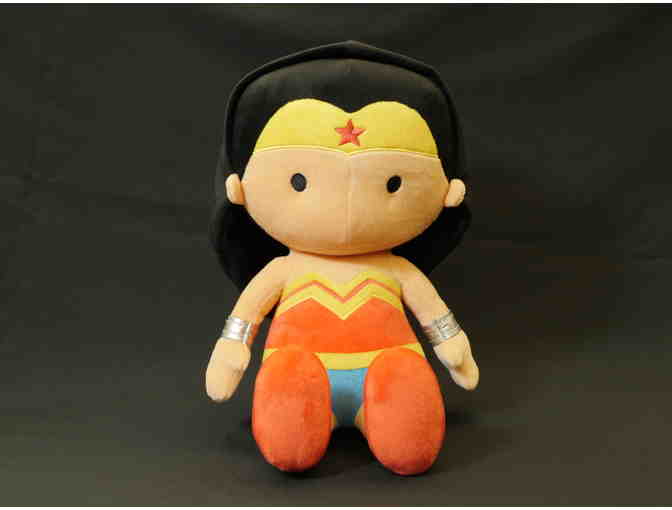 WONDER WOMAN & BATGIRL