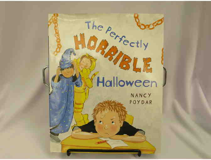 HALLOWEEN STORIES & CRAFTS