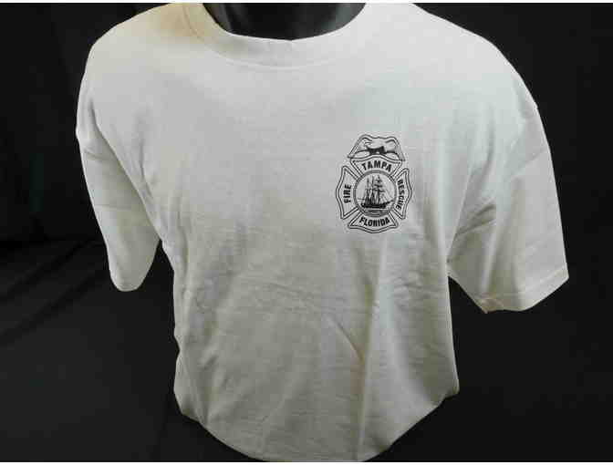 BLAZING APPAREL: MEN'S SIZE LARGE