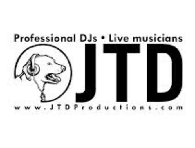 DJ Services with DJ Dave Leonard