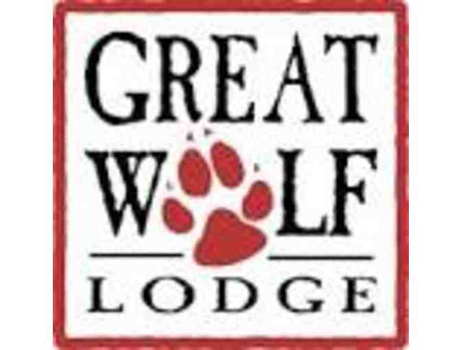 Great Wolf Lodge - Overnight Stay in Deluxe Queen Suite & Waterpark - Photo 1