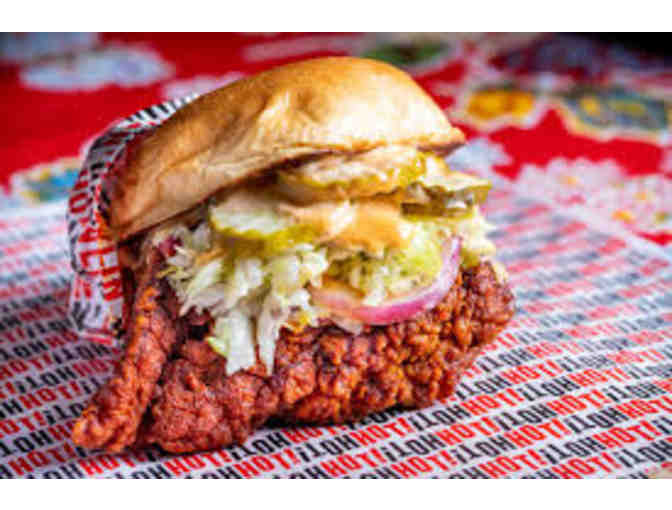 Howlin' Ray's - Front of the Line Pass