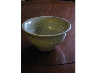 Set of 3 Handmade Berry Pots