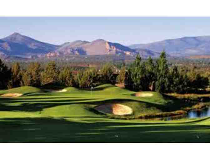 Stay and Play at Eagle Crest Resort