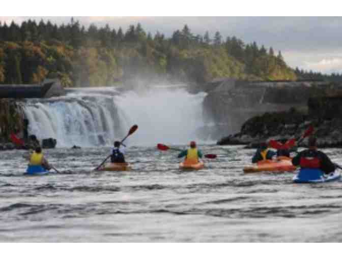 Willamette Falls Kayaking Tour