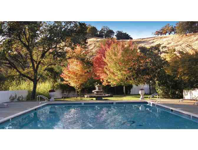 One Night Stay for 2 in Cottage + 2 Day Use- Vichy Springs Resort in Ukiah, CA