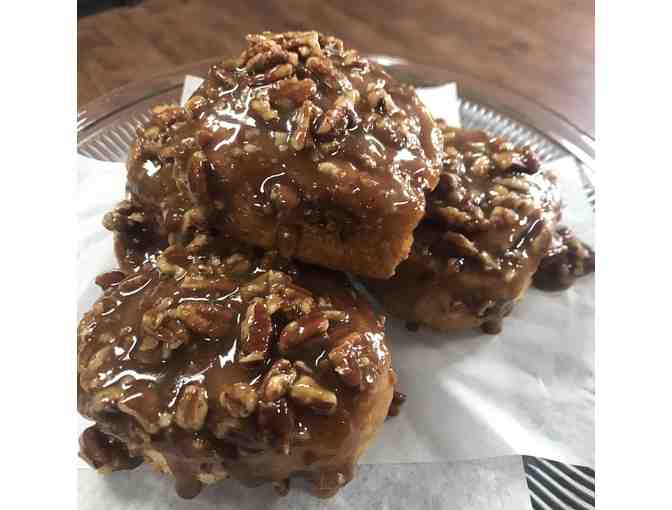 The Christmas Sweet Shop's Carmel Pecan Sticky Buns