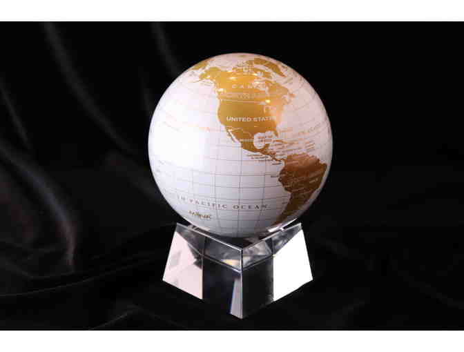 MOVA Globe - Gold and White