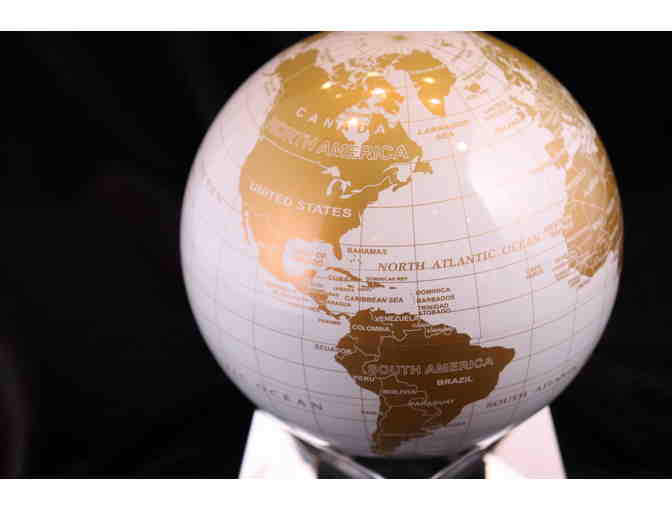 MOVA Globe - Gold and White