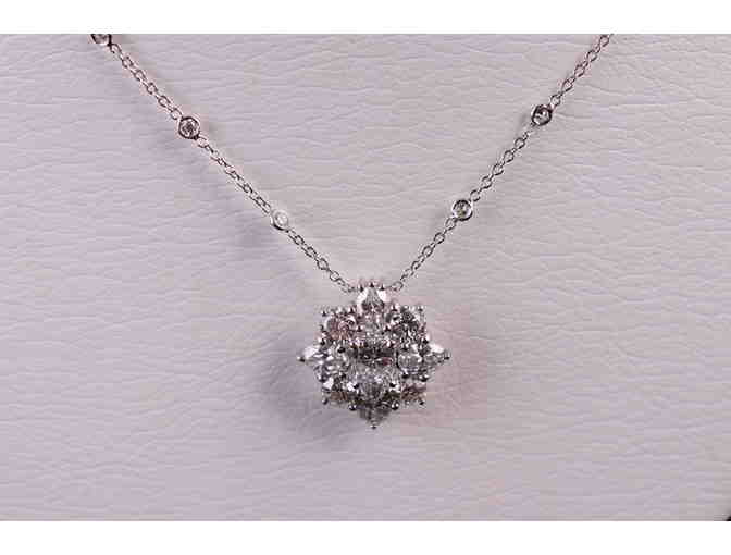Round Diamond snowflake design necklace with diamond chain