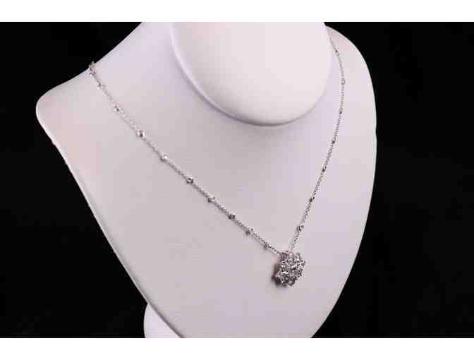 Round Diamond snowflake design necklace with diamond chain
