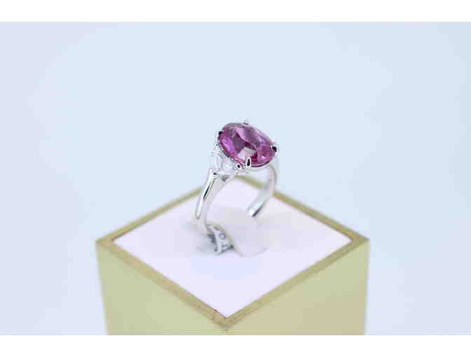 Pink Sapphire 6K ring with diamonds
