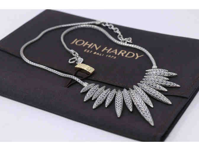 Classic Chain Dangling Pendant