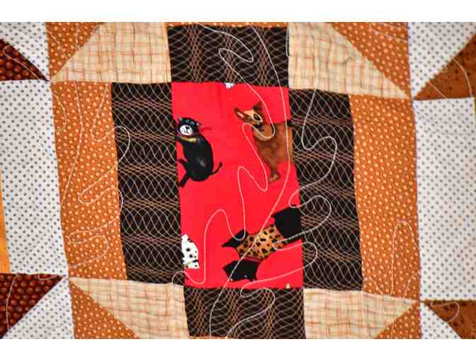 Dog Lovers Quilt - Photo 2