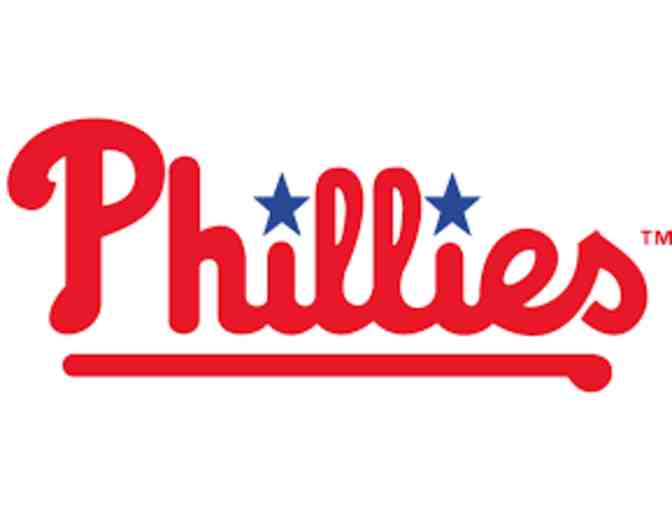 2 seats: Monday, September 25 at 7:05 - Philadelphia Phillies vs. Washington Nationals - Photo 1