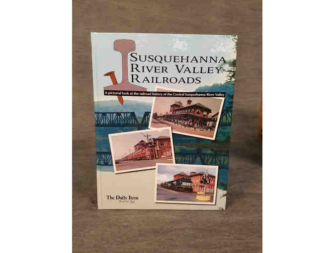 Susquehanna River Valley Railroads Book - BUY IT NOW $8! A $30 VALUE! The Daily Item