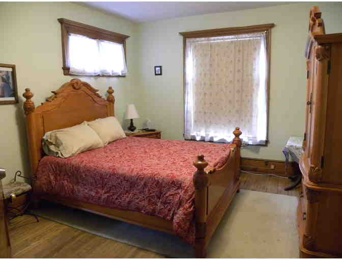 One Night Stay for 2 at the Victorian Charm Inn