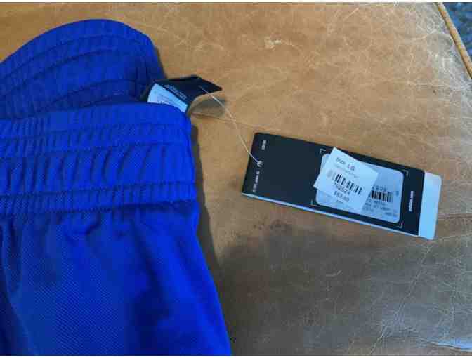 4 Lower Bowl Tickets to Detroit Pistons vs LA Lakers in Michigan