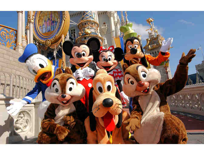 Disneyworld Family Adventure for 4 including Airfare