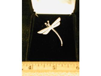 Ladies White Gold Dragonfly Pin With Diamonds