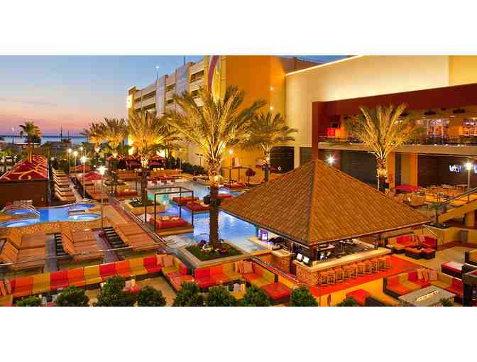 Golden Nugget - Getaway for two