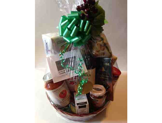 Italian Themed Gift Basket + $20 Gift Card