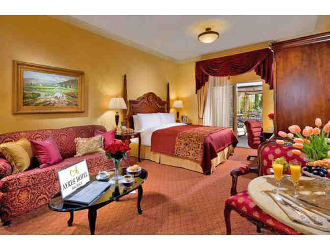1 Night Weekend Night Stay at the Ayres Hotel Seal Beach for 2 with Full Breakfast Buffet