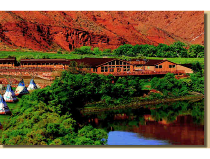 1 Night Stay in a suite for up to 2 guests at Red Cliffs Adventure Lodge!
