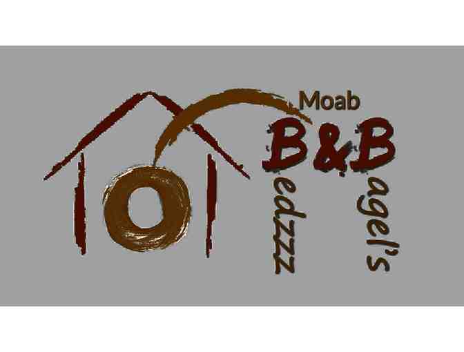 1 Night for 2 people in Love Deeply Suite W/Jaquzzi at Moab Beds and Bagels!
